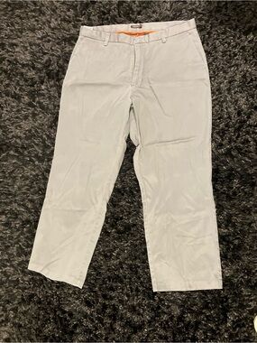 Dockers Light Gray Men's Chino Pants